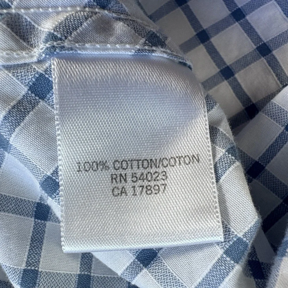 BANANA REPUBLIC Long Sleeve Button Up Shirt Mens 15-15 1/2 Med Blue Pattern